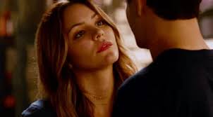 Ne Gül Al Ne de Canımı! Erkek Sevgisinin Her Gün 3 Kadını Öldürdüğü  Toplumumuzda 14 Şubat Sevgililer Günü'nde Neyi Unutmamalıyız?