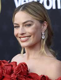 Mad Men Creator's New TV Show Lands at Amazon