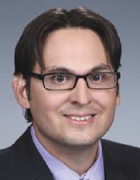 Cryogenic specimens for nanoscale characterization of solid–liquid  interfaces