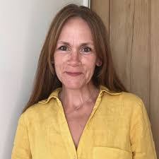 Sarah Cork's Instagram, Twitter & Facebook