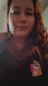 Found my old Dunkin apron 😂 now I'm gonna use it when I bake at home lol