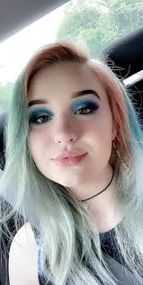 Natural makeup look for 9th grade homecoming dance