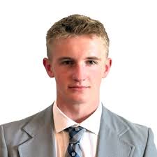 I'm excited to announce that I will be joining RSM US LLP as a Federal Tax  Services Intern in Mishawaka, IN for Summer 2026.