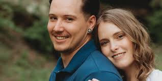 Carrie Easter and Tyler Jacobs's Wedding Website