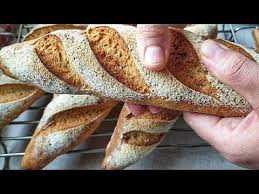 شوفو طريقتي فتحضير خبز صحي اوباكيط بدقيق الكامل في المنزل طريقة ناجحة ١٠٠ Baguette Complet Youtube In 2020 Food Vegetables Bread