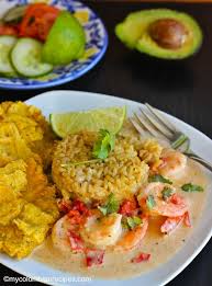 Camarones A La Criolla Con Coco Creole And Coconut Shrimp Colombian Food Food Recipes