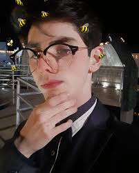 Isa Reyes (@isa233_) • Instagram photos and videos