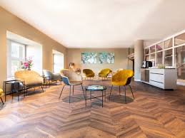 We run many clinics for the management of chronic diseases such as asthma and diabetes and offer a wide variety of other medical services including antenatal and postnatal care. Eye Surgery Dusseldorf Breyer Kaymak Klabe