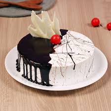 .birthdays are incomplete without cakes! Send Birthday Cake For Him Online Birthday Cake Ideas For Boys Men Floweraura