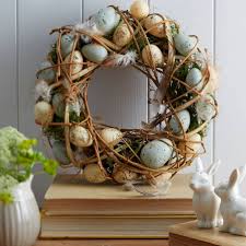 This spring carrot door hanger wreath by holly at love the tompkins is the perfect blend of spring and easter. 10 Cute Easter Wreaths For Spring 2021 As Inspired By Stacey Solomon