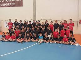 Profil untuk Club Bádminton Rachaplumas