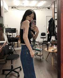 Nevertheless (#알고있지만) on june, 19 at jtbc and netflix. Han Ye Seul Reveals Her Newest Tattoo Allkpop