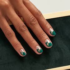 Also visit my page for more christmas. 47 Best Christmas Holiday Nail Designs 2020 Festive Ideas Glamour