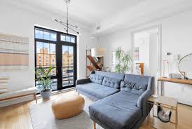 Search 8,830 apartments for rent with 2 bedroom in new york, new york. Nyc Apartments For 800k What You Can Buy Right Now Streeteasy
