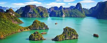 Continuiamo la nostra crociera nella baia di halong. What You Need To Know About Vietnam S Halong Bay The Romania Journal