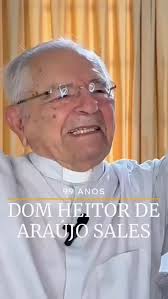 Hoje com alegria recebemos o padre Stanley Lopes Dantas, abrilhantando  ainda mais nossa festa. Viva Nossa Senhora do Ó