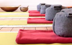 Maybe you would like to learn more about one of these? Die Richtige Yogamatte Yogamatte De