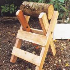 Construire Un Chevalet De Tronconnage En 2020 Chevalet Chevalet Bois Bricolage Facile