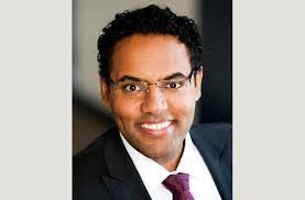 Regina Sam's Instagram, Twitter & Facebook