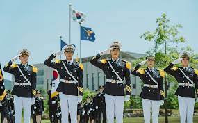 Hacking was the only way out of kang sun ho's miserable life ever. B1a4 S Jinyoung Yoo Young Jae Lee Dal And Chu Young Woo Dream Of Becoming Police Officers In New Drama Police University Kdramastars