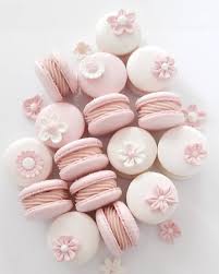 Flatlays For Creatives On Instagram 1 2 3 4 5 6 Or 7 Pick Your Favorite Made With Love By Macaronsbyiva F Baking Wallpaper Macarons Cute Desserts