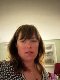 Please suggest a good pillow for side sleepers.