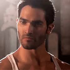 Tyler Hoechlin Crystal Bethany GIF