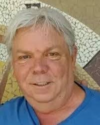 Steven Quist's Instagram, Twitter & Facebook