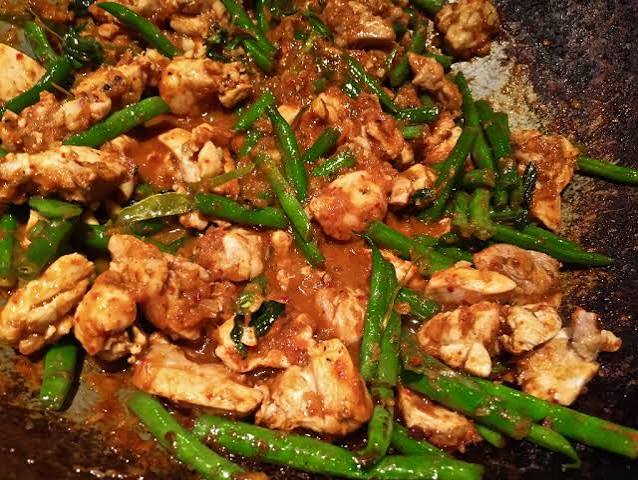 Chicken Pad Prik King