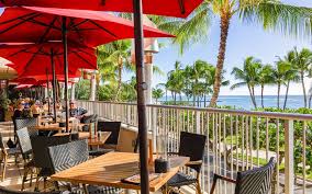 Tiki S Grill Bar On Waikiki Beach Honolulu Hawaii Fish Tacos And Gyoza