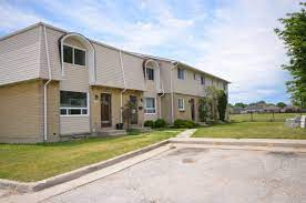 Let apartments.com help you find the perfect rental near you. Corunna Ontario 3 Bedrooms Townhouse For Rent Ad Id Smi 347951 Rentboard Ca