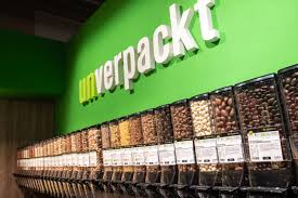 Micaela schäfer mit seethrough und nip slip bei der fashion week. Presse Archiv Famila