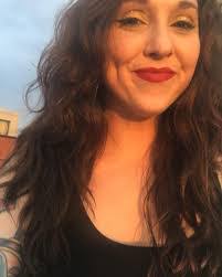 Dori Cameron's Instagram, Twitter & Facebook