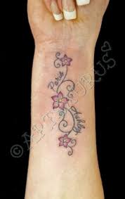 Bildergebnis Fur Tattoo Liebe Kind Kindernamen Tattoo Kindernamen Tattoos Tattoos Namen Kinder