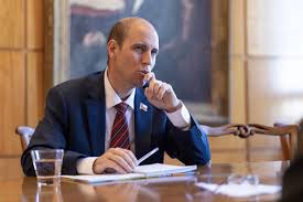 We did not find results for: Constituyente Martin Arrau Solicita A Elisa Loncon Que Se Implemente Trabajar 45 Horas Semanales Epicentro Chile