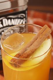 Of ginger to 1 cup of sugar to. 30 Winter Whiskey Cocktail Recipes Best Whiskey Drinks For Cold Weather