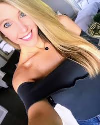 Mandy Hilton (@mandy.hilton) • Instagram photos and videos