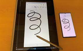 Windows 10 Your Phone Turns Tablet Pc S Into Drawing Tablets For Phones Slashgear