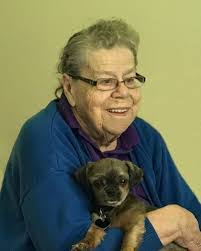 Elizabeth Bertsch's Instagram, Twitter & Facebook