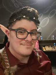 humorous height and pronoun reference