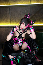 230819][COMO.EXE]Foot Job Fighter | 超過激フェチレイヤーこもさんによるSF「ハン・ジュリ」コスプレ作品 | 三次元  | ニュース | うらあきば.じぇいぴ～