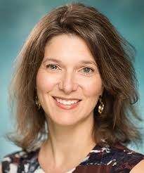 Suzanne Sims's Instagram, Twitter & Facebook