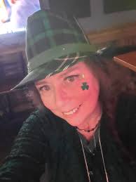 Happy Thirsty Thursday! Come see your awesome Moosetenders, Claudia until 5  and Mel from 5 til close. We've got lots of great food and fun festivities,  come