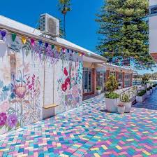 Spaced Out Placemakers On Instagram Tuckey Lane Is Doing Better Then Ever Huge Shouts To Montysrealty For Bringing The Mandurah Community Places Instagram