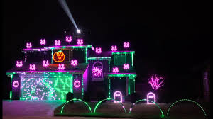 Browse 19,640 christmas lights uk stock photos and images available or search for brighton christmas or christmas decoration to find more great stock photos and pictures. Enter Sandman Metallica 2020 Halloween Light Show Youtube