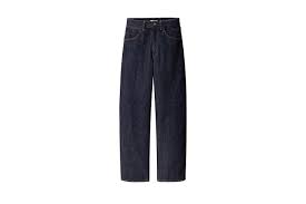 Uniqlo U Wide-Fit Curved Jeans Price and Review | Hypebae