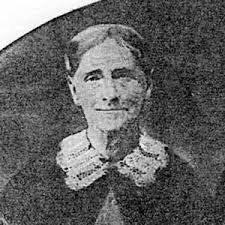 Polly Rector's Instagram, Twitter & Facebook