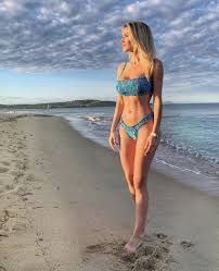 Check spelling or type a new query. Giulia Diletta Leotta Is An Italian Television Presenter She Anchors Serie A Broadcasts For Dazn In The 2018 2019 Season Leotta Sports Swimwear Kiini Bikini