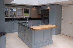 Buy, sell, and trade dogs and puppies here. What Colour Cabinets Go With Wooden Worktops Don T Say Cream Houzz Uk