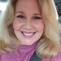 Kim Moorman's Instagram, Twitter & Facebook